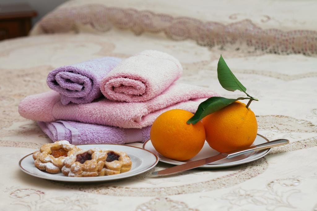 Il Vecchioliveto Di Ornella Bed and Breakfast Marrùbiu Værelse billede