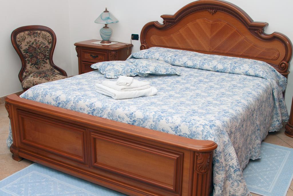Il Vecchioliveto Di Ornella Bed and Breakfast Marrùbiu Eksteriør billede