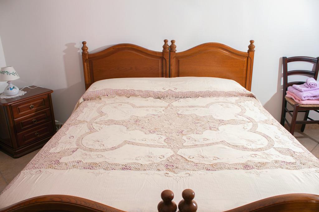 Il Vecchioliveto Di Ornella Bed and Breakfast Marrùbiu Eksteriør billede