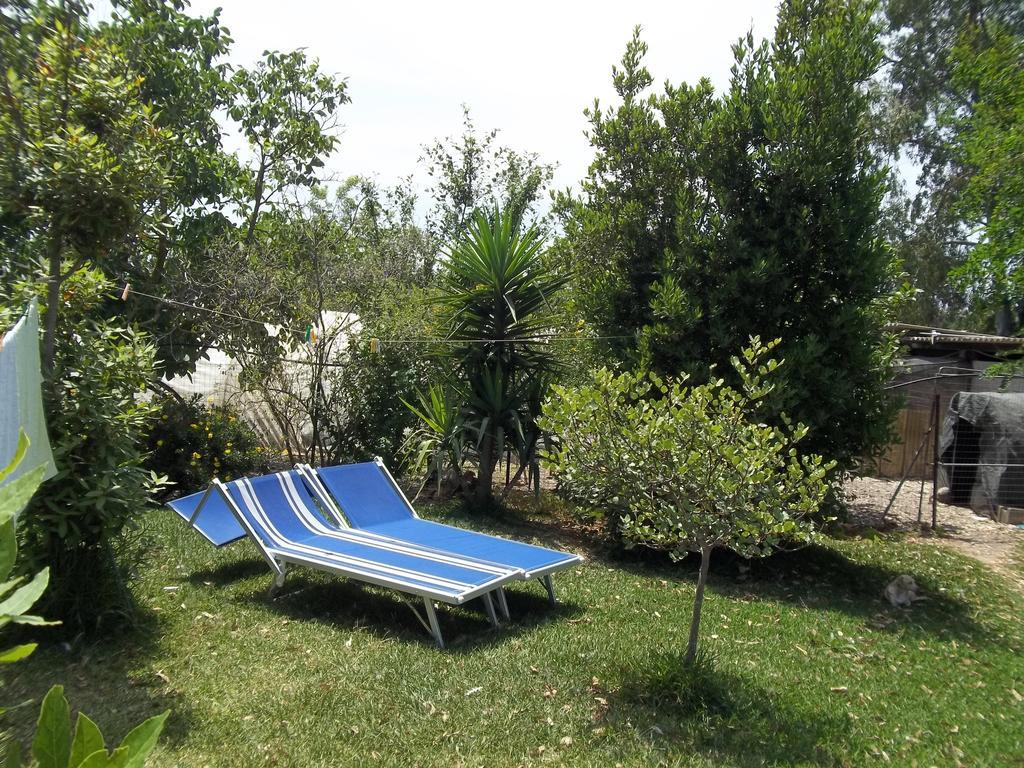 Il Vecchioliveto Di Ornella Bed and Breakfast Marrùbiu Eksteriør billede